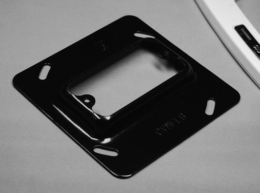 CVMFLB｜中四角器具用カバー (黒)