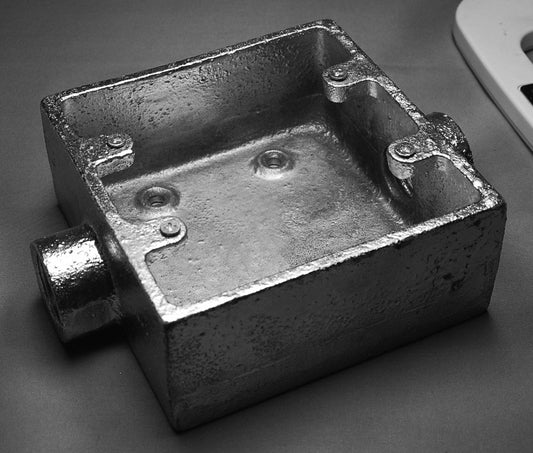 K162S｜角型露出スイッチボックス