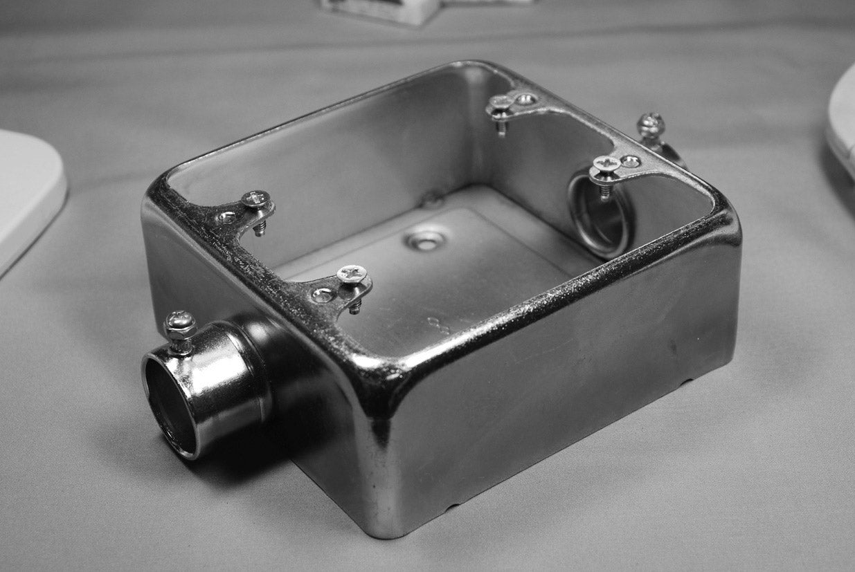 NK252SS｜ネジナシ露出スイッチBOX