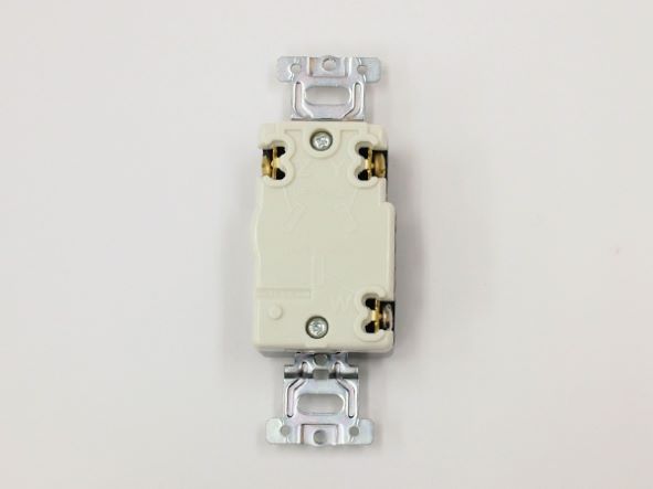 WF1315BK｜埋込コンセント