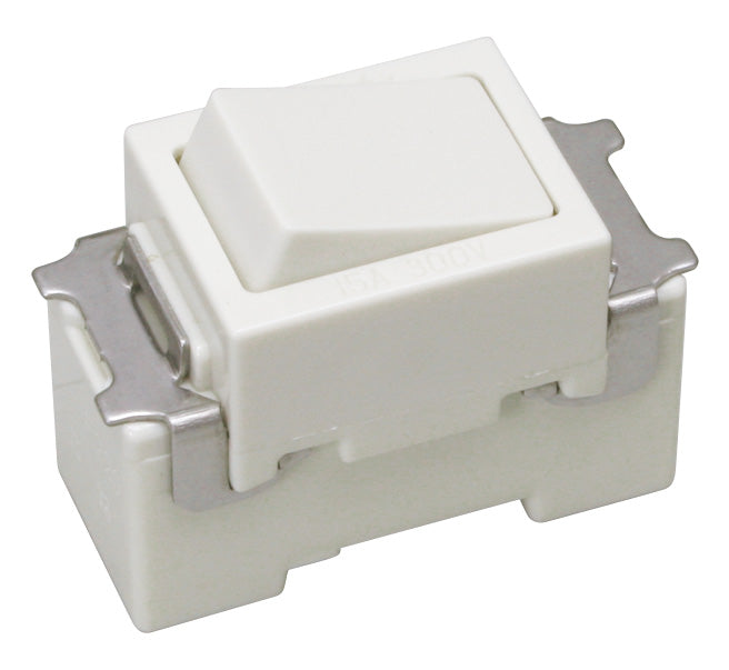 ML1113W｜MLタンブラスイッチ 3路 15A 300V