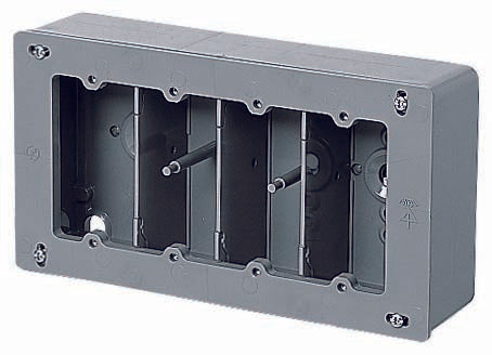 CSW-4F｜樹脂製埋込スイッチボックス